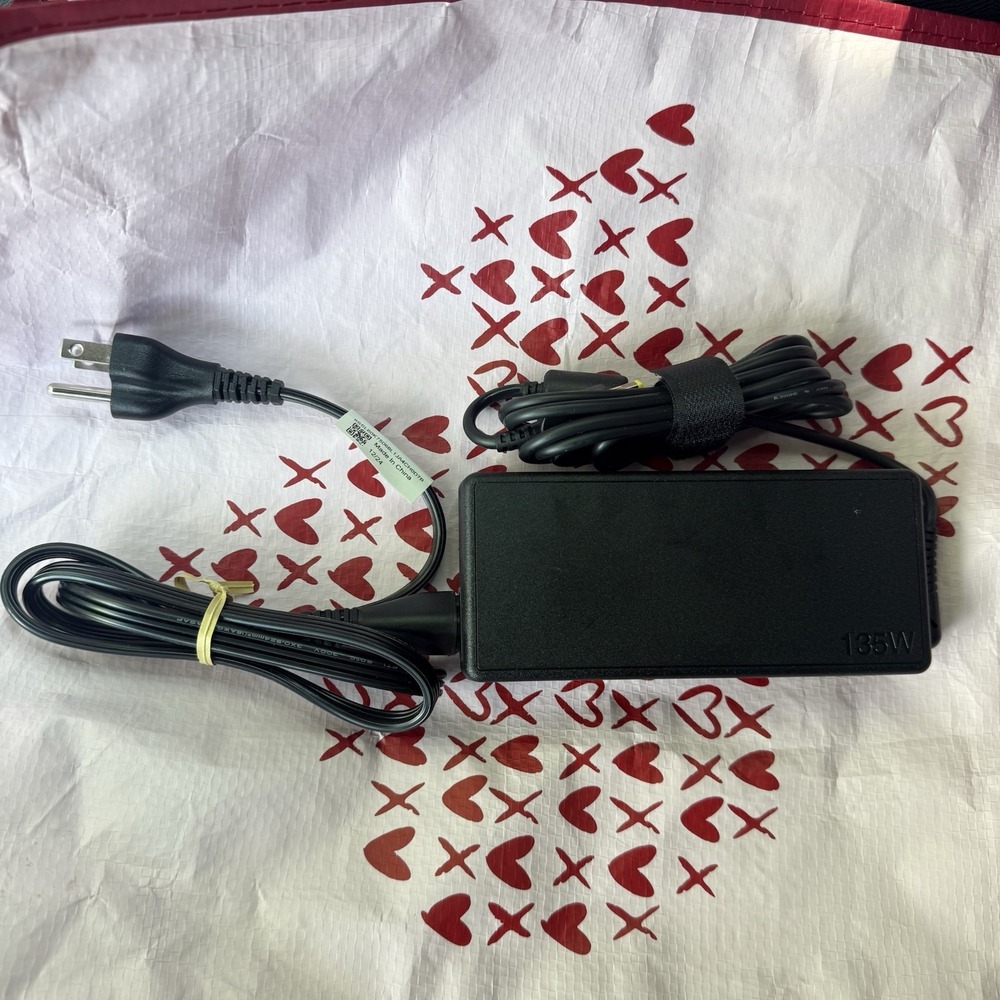 Genuine Lenovo 135W Slim Tip Laptop Charger ADL135NLC3A 20V 6.75A Tested Working